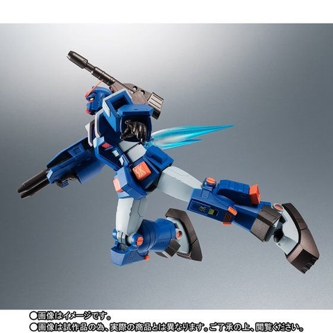 全身をブルーで彩ったカラーが特徴の「パーフェクトガンダムII（フル