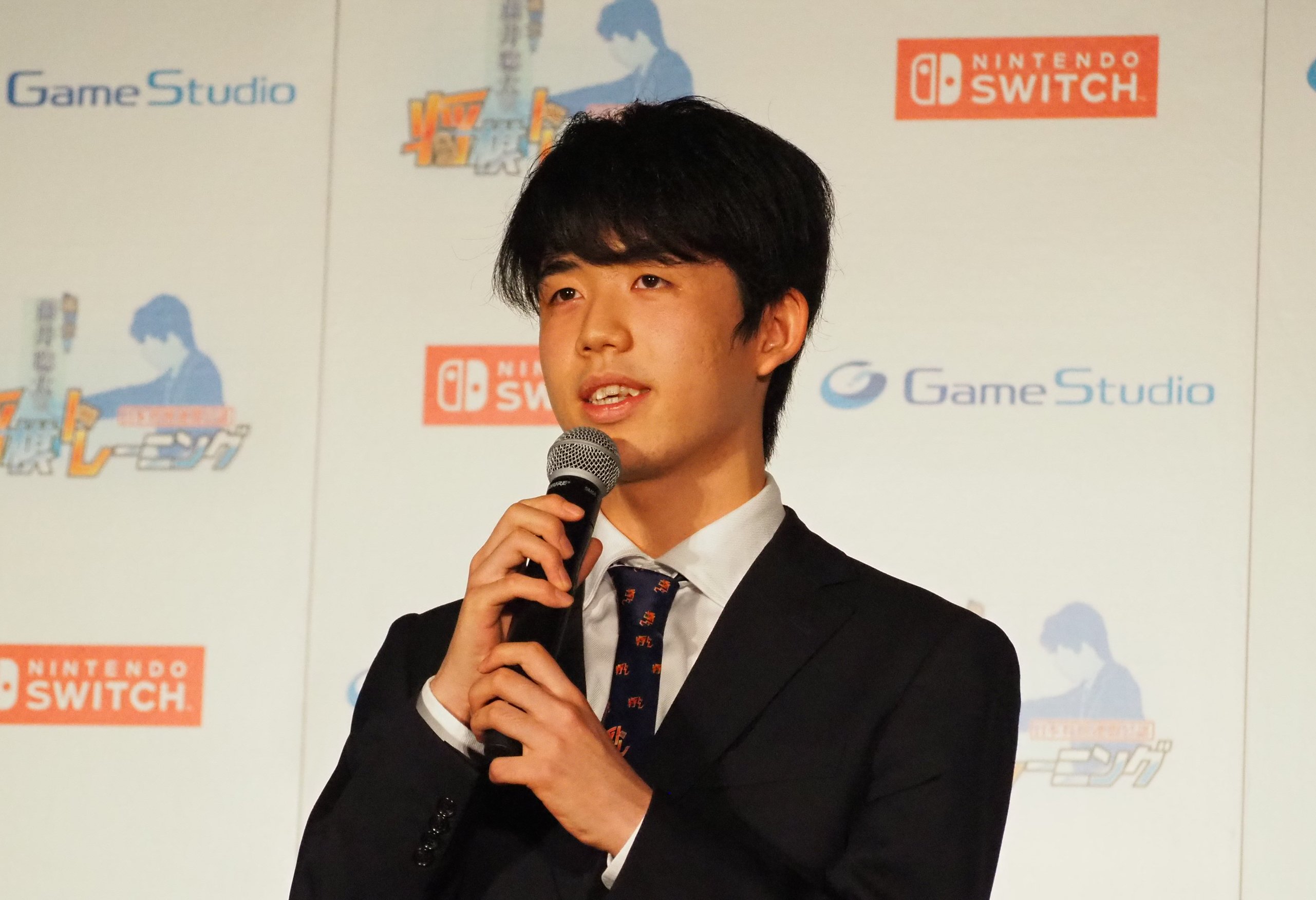 監修をおこなった藤井聡太七段