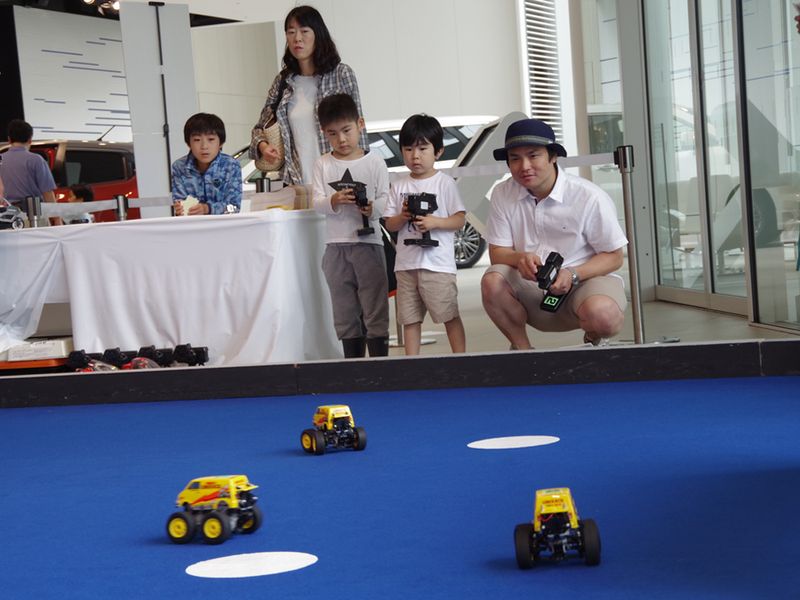 「ランチボックス ミニ」操縦体験