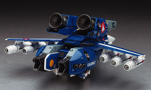 マクロス」に登場する「VF-1J スーパーバルキリー」のプラモデル