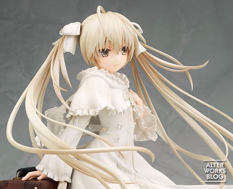 スカートや髪の柔らかな美しさ。「ヨスガノソラ」より「春日野 穹