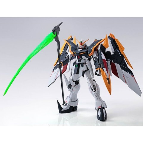 闇に舞う死神の翼……ルーセット装備が付属した「ガンダムデス