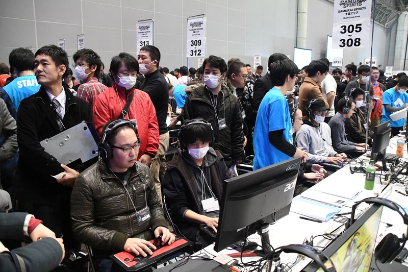 予選会場は身動きが取れない程、多くの参加者がしのぎを削っていた