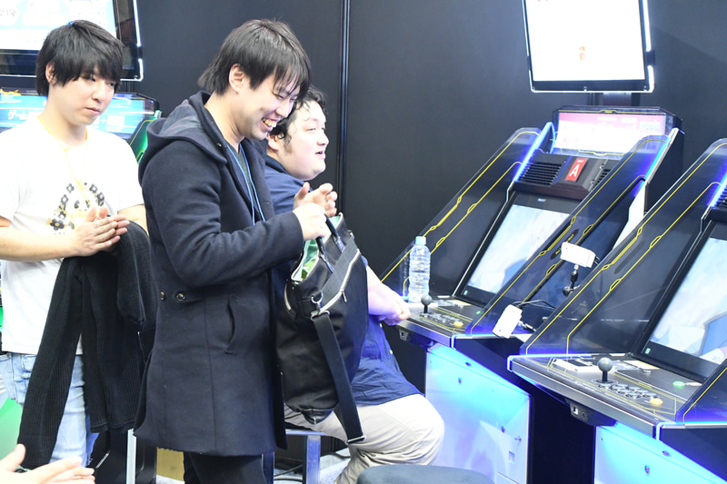 ほとんど触ったことがないハズなのに、あいん選手を追い込む挑戦者。タダ者ではない