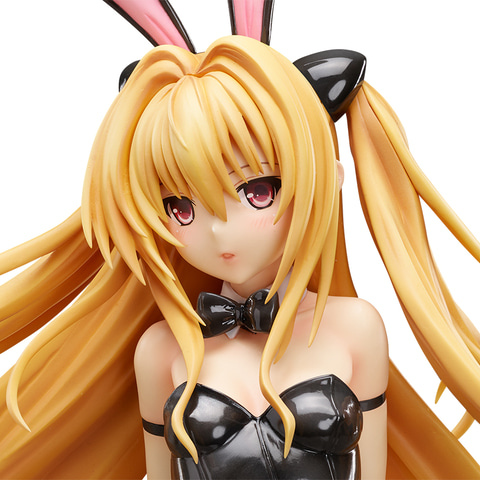 胸のあたりがちょっとめくれてる！? 「To LOVEる-とらぶる- ダークネス