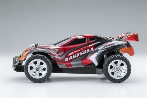 時速18キロで走り抜けるRCカー！ 「ラジオコントロール バクソーハー