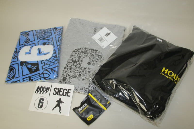 XLセット（パーカー＆Tシャツ：XLサイズ、タオル：青）