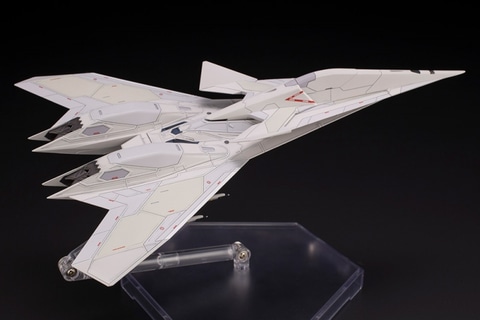 エースコンバット7」より「ADFX-10F」と「ADF-11F」のプラモデルが3月