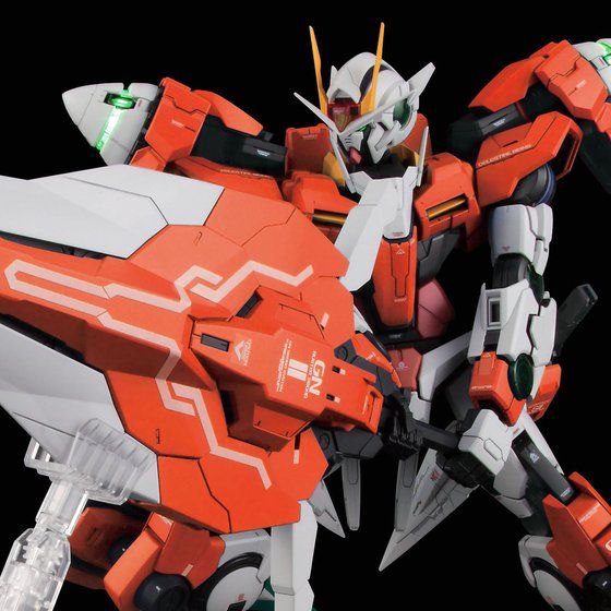 赤く染められたダブルオーガンダム「PG 1/60 ダブルオーガンダム