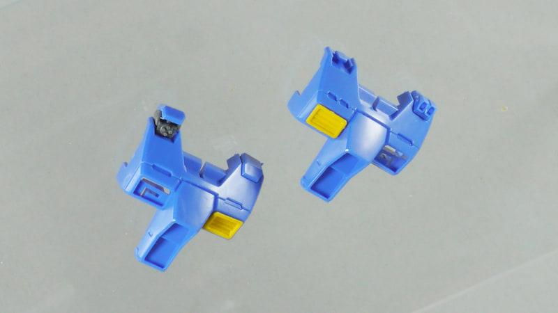 中期用胸部にはショルダー・マグナム部にカバーを装備させ、前期用胸部からバルカン砲とそのカバーを移植するが、この胸部はダクト上のモールドが違うだけだったりする