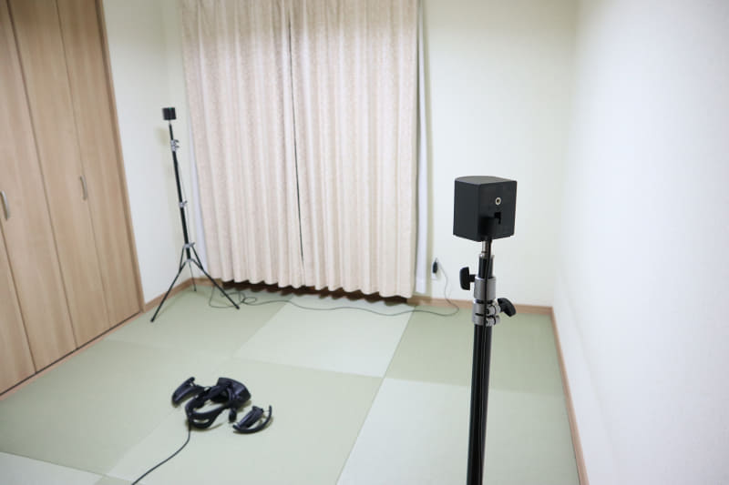 和室を片づけてVR専用ルームに