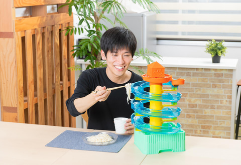 一人でも流せる強さを――ソロ流しそうめんも可能な「ビッグストリーム