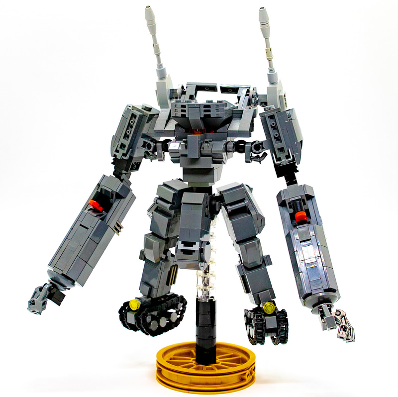 「宇宙戦艦ヤマト2202愛の戦士たち」で登場した「機工甲冑」。オモチャもプラモも出ないのでレゴで作ってみました