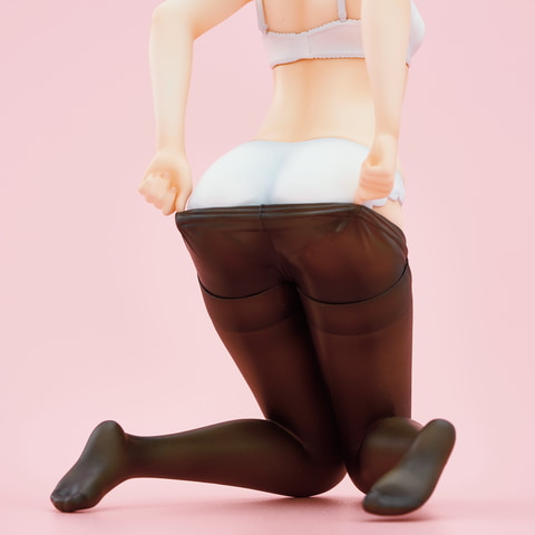 タイツやブラの隙間がセクシー過ぎじゃないですかっ!? フィギュア