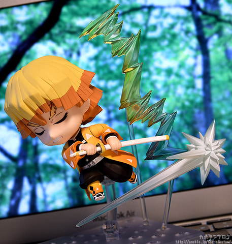 フォールさん専用鬼滅の刃 ねんどろいど　竈門炭治郎　我妻善逸　2個セット Amazon | ねんどろいどどーる 鬼滅の刃 我妻善逸 ノンスケール
