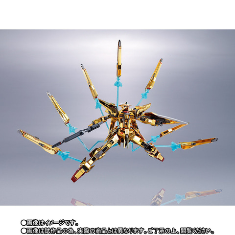 ガンダムSEED DESTINY」より、黄金に輝く装甲を持つMS「アカツキ