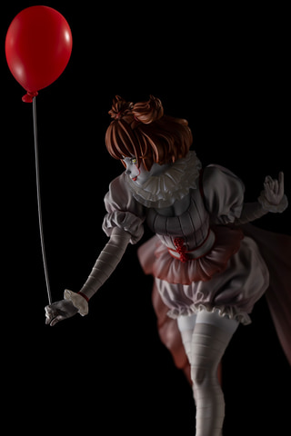 ペニーワイズが美少女に！ コトブキヤの手により可愛くなった「HORROR