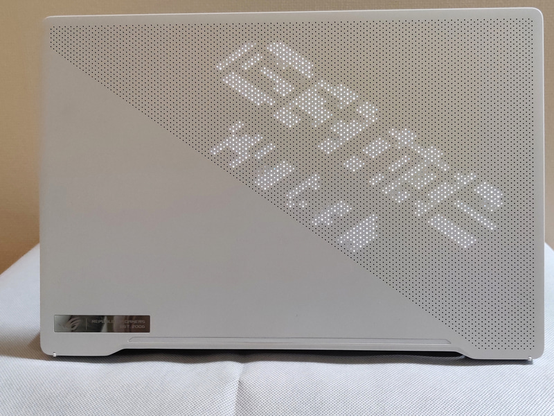 手頃なチームロゴがなかったので今回はGAME Watchのロゴを取り込んでみた。