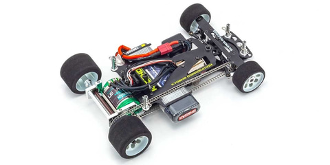 京商ラジコン　ファントムＥＰ　4ＷＤ　 ビンテージ　京商480ルマン　メカ付き アバンギャルドなデザインが目を引くRCカー「ファントムEP 4WD」が7月