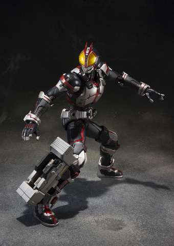 アーマー展開ギミックも持ち合わせた「S.I.C. 仮面ライダーファイズ
