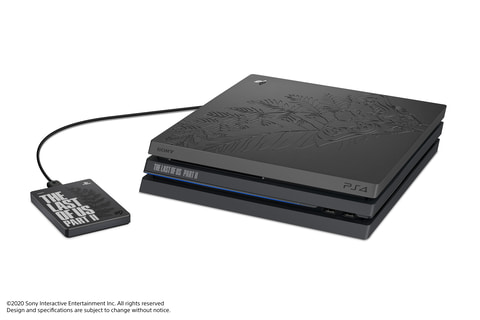 The Last of Us Part II」コラボデザインのPS4 Pro本体とヘッドセット