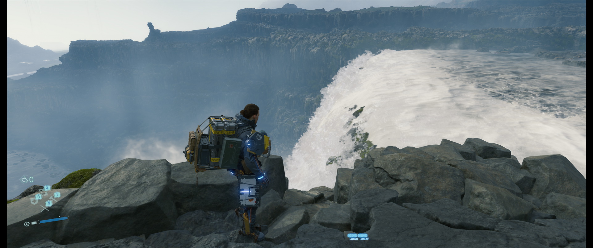 ワールドにはこのように大きな滝がある