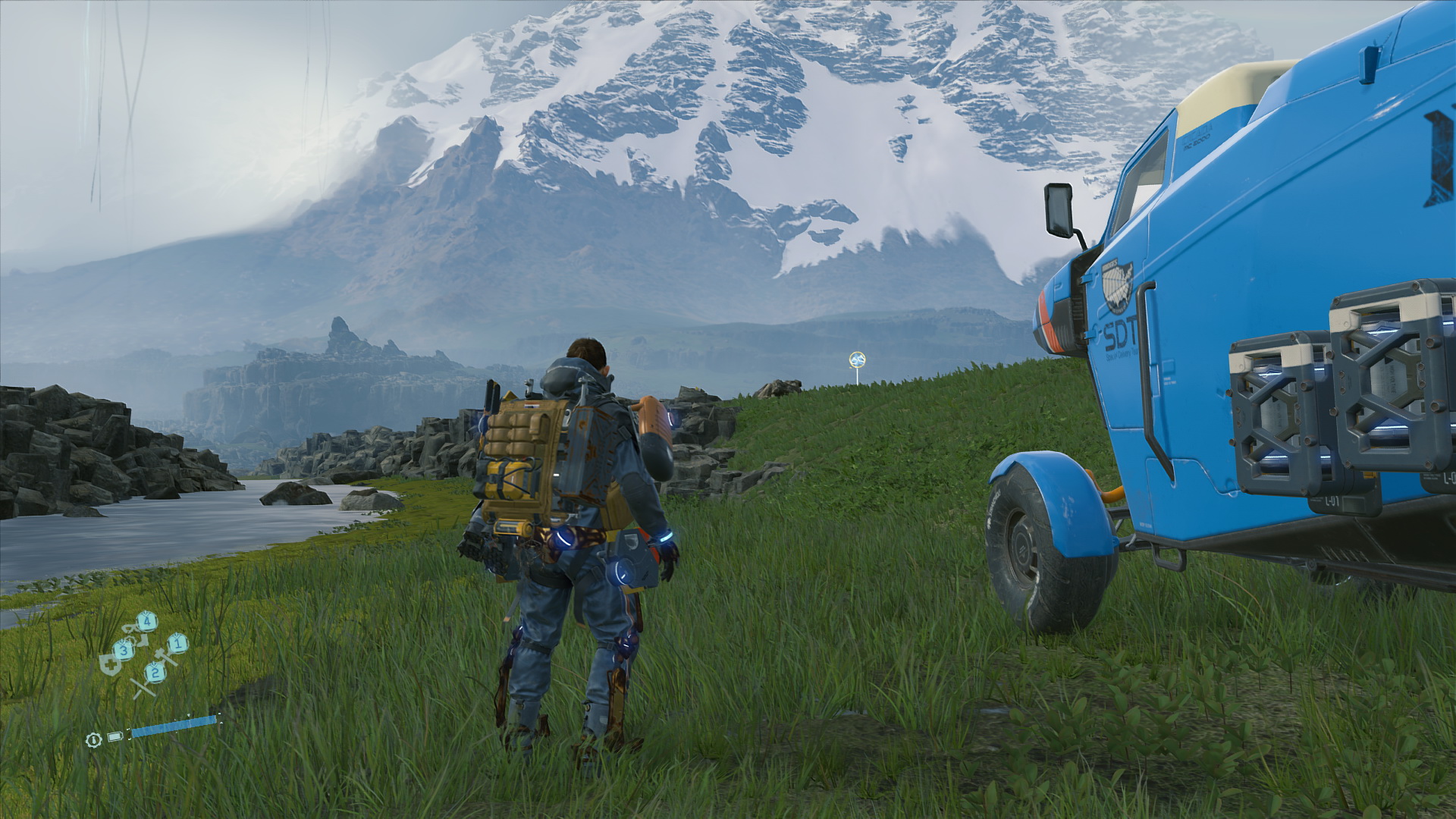 「低」設定。全体的に色が白っぽくなり、陰影表現が消える