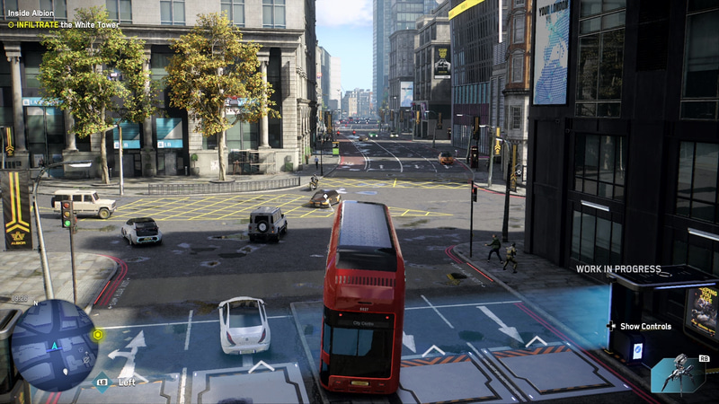 ロンドンでおなじみ2階建てバスも運転できる