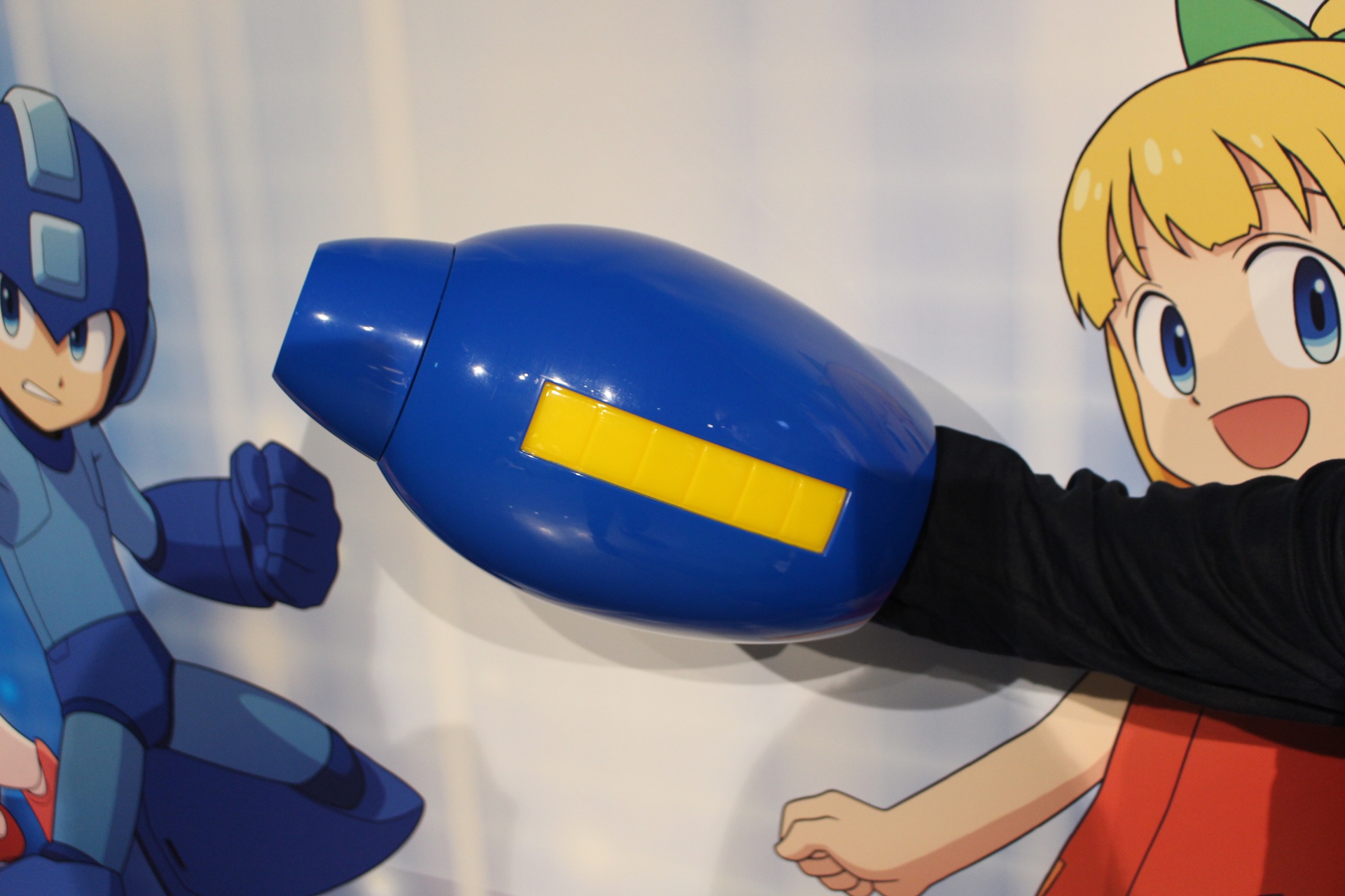 プレイスペースにはフォトスポットも。手にはめるロックバスターも貸してくれる！