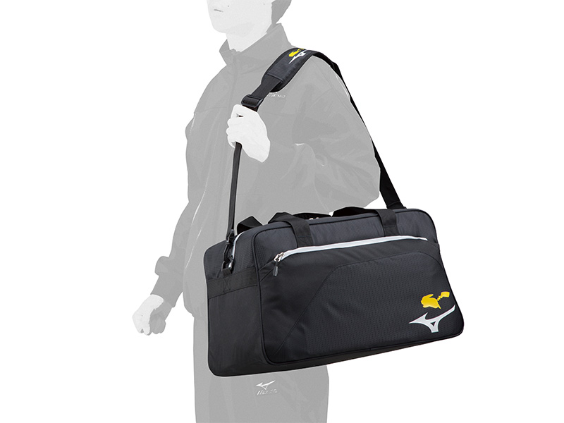 <strong class="em ">「MIZUNO　ボストンバッグ　ピカチュウ」</strong>/価格：8,250円（税込）