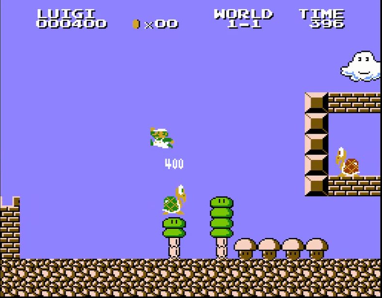 敵を踏んだ反動を利用することでも高くジャンプできる