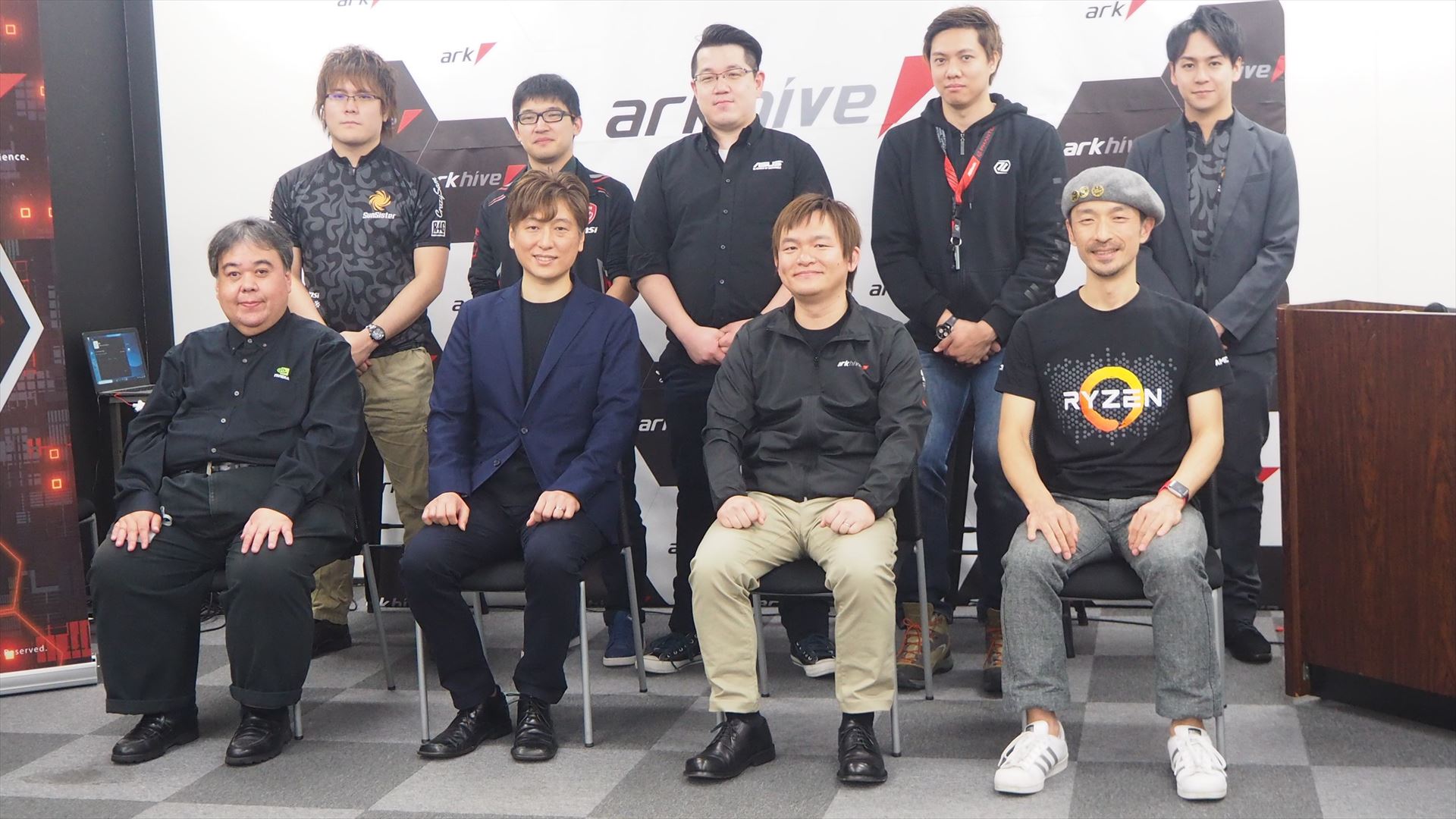 AMDやNVIDIA、ASRock、ASUS、MSI、SunSisterのゲストが登壇し、トークショーが行なわれた