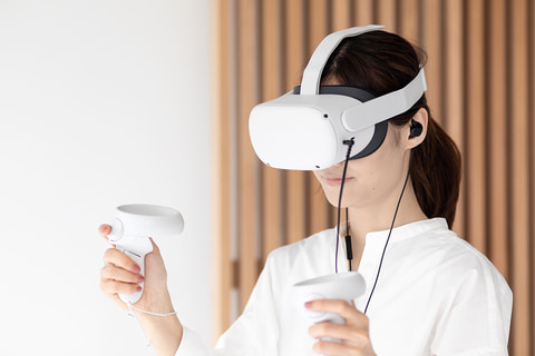 finalより、Oculus Questシリーズに対応するイヤホン「VR3000