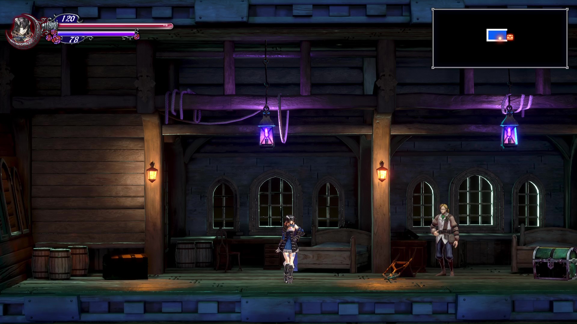 上がプレイステーション4版、下がスマホ版。多少の粗さは感じるが、プレイしているとほぼ気にならない