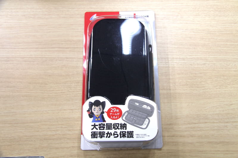 「CYBER・大容量キャリングケース（SWITCH用）」