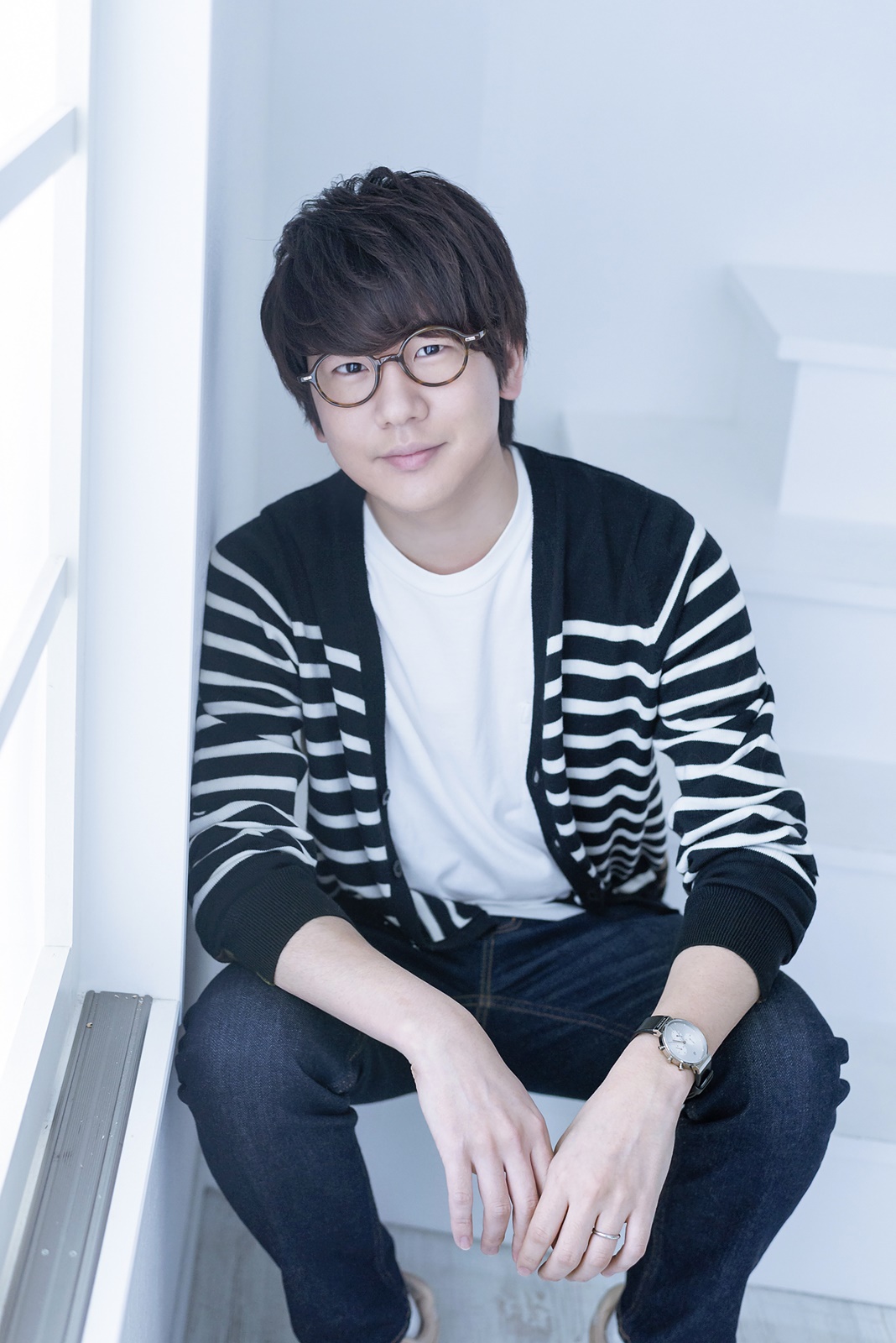 ナレーター　声優・花江夏樹さん