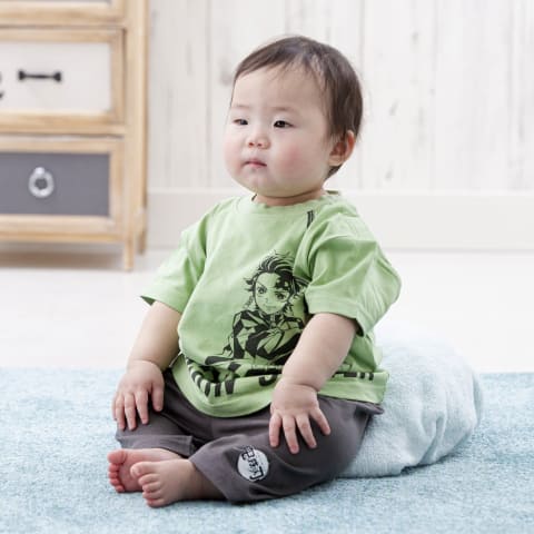 鬼滅の刃」、キャラクターになりきれるジュニア向けパジャマセットが
