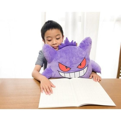 ゲンガーと一緒にデスクワーク！ 「ポケットモンスター