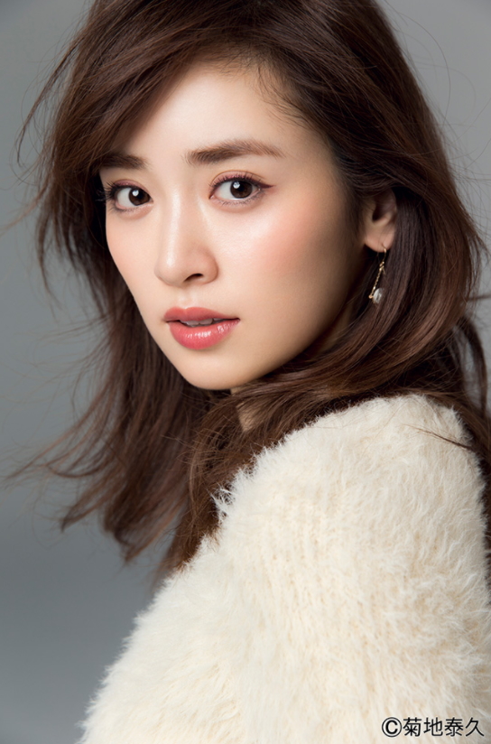 高嶺華役：泉里香さん