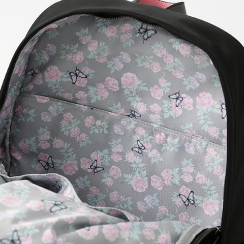 鬼滅の刃」柱たちをイメージしたリュックや財布など全16アイテムが登場