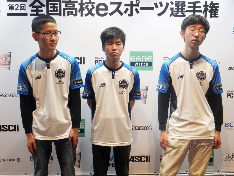 第2回大会では敗戦後、全身で不満を表現していたが、今年はマスク越しでもわかる満面の笑みを浮かべていた