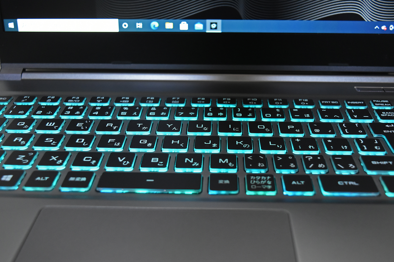 キーボードのバックライト設定画面。自分好みの光らせ方ができる