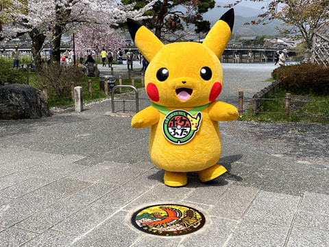 ポケふた 小さいマンホール ホウオウ 京都府京都市 ポケモンマンホール『ポケふた』