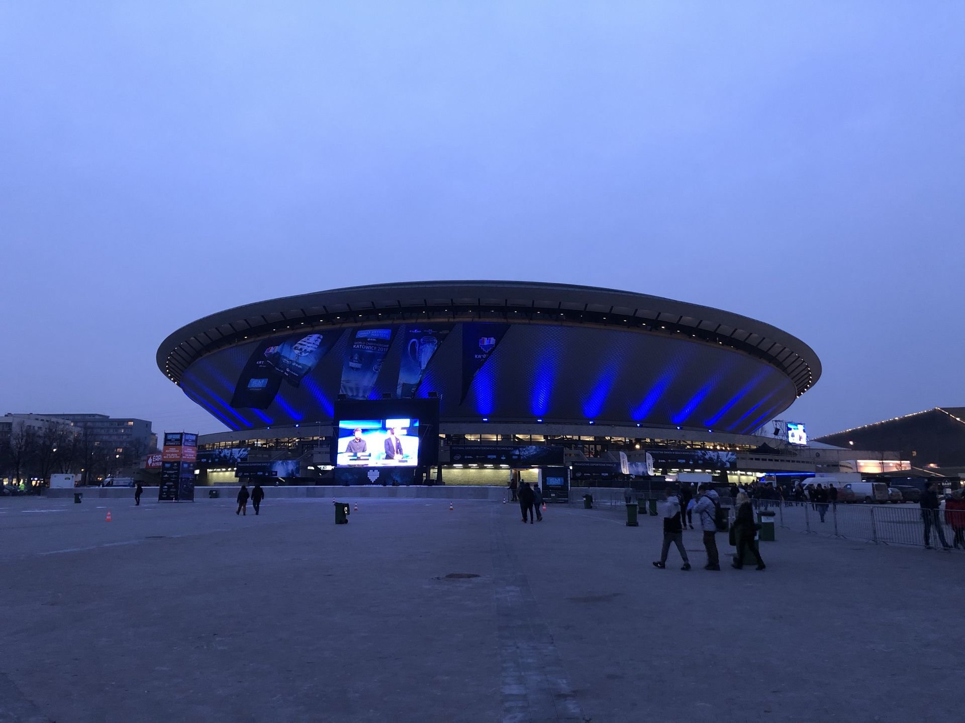 eスポーツのメッカ ポーランドカトヴィツェ。IEM Katowiceのメインスタンドには1万人を超えるeスポーツファンが詰めかける。こうした未来が日本にも訪れることを期待したい