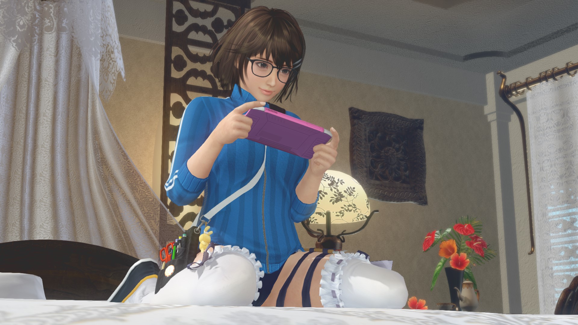 つくしの基本衣装のジャージ姿。肌を見せんとする守備力の高さ