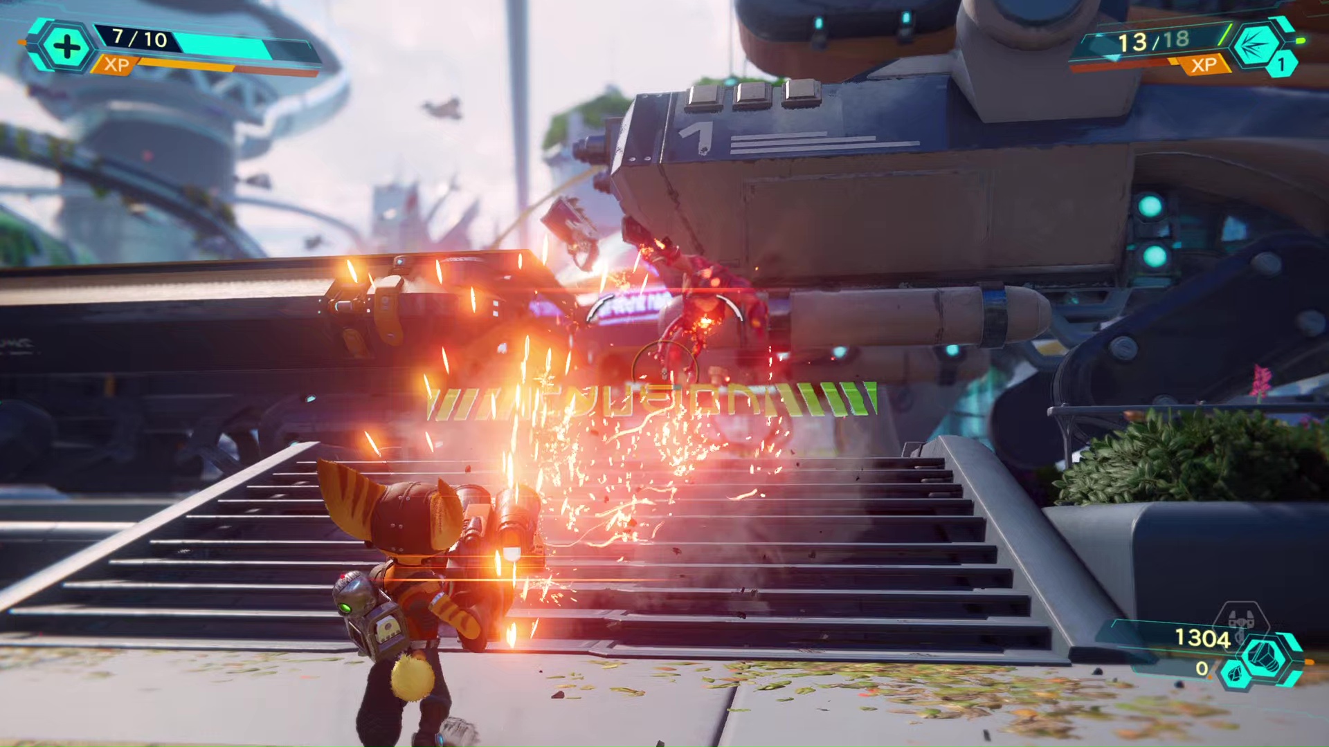 ショットガンのような武器ガラメカ「エンフォーサー」。半押しで1発、フル押しで2発が発射される