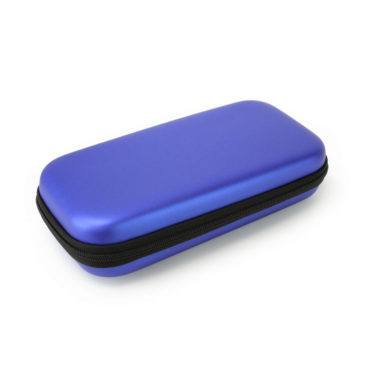 ダブルファスナー構造で開閉も楽々