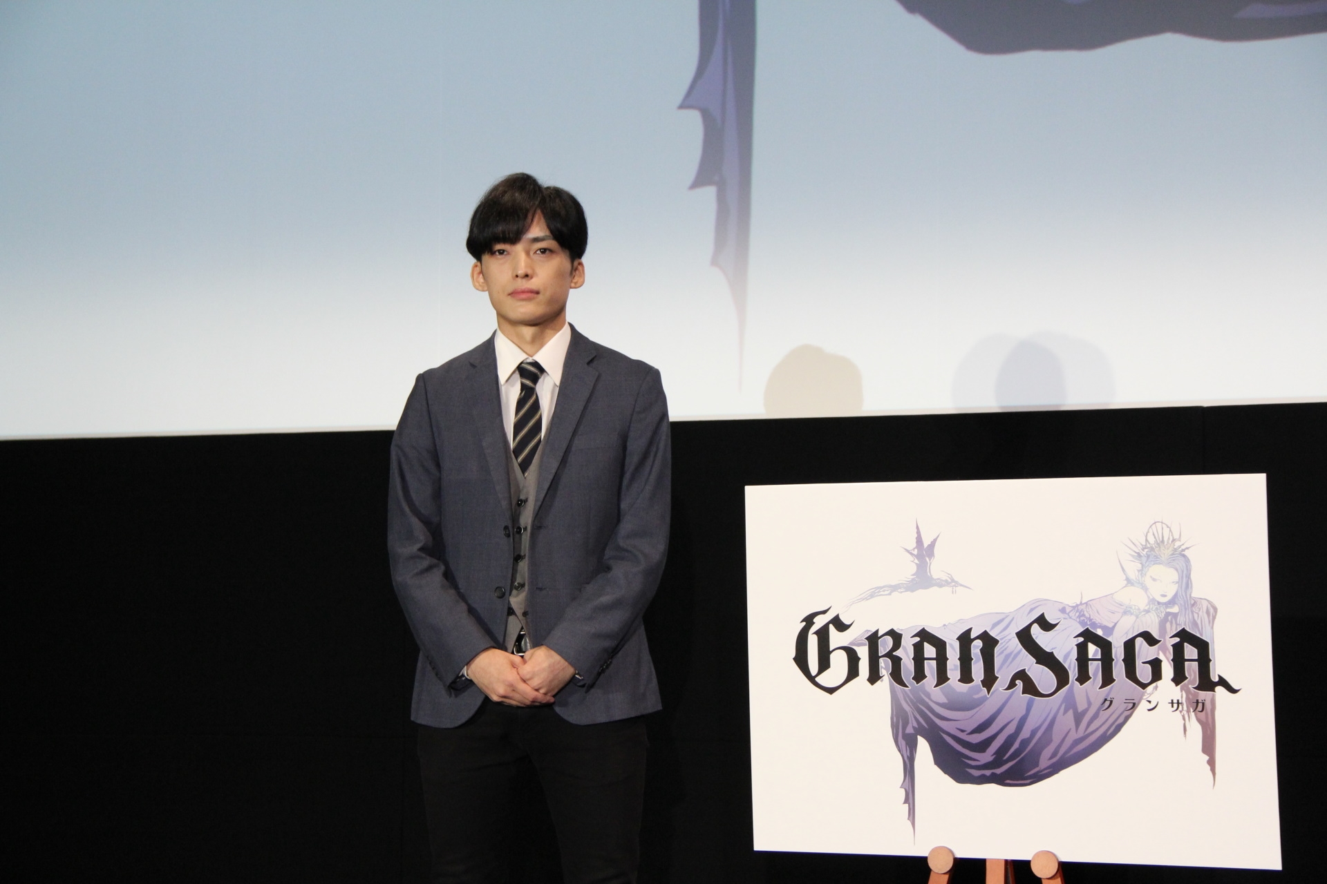 今回の質疑応答を担当したGAMEPLEXのプロダクトマネージャー、鈴木宏志氏。