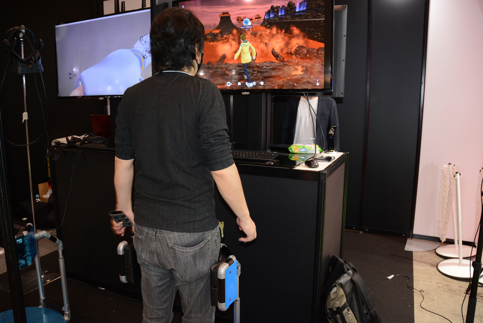 コツをつかむことでキャラクターとしっかり連動できる。筆者の場合前進はかなりうまくできたが、左右の移動のコツがつかめなかった