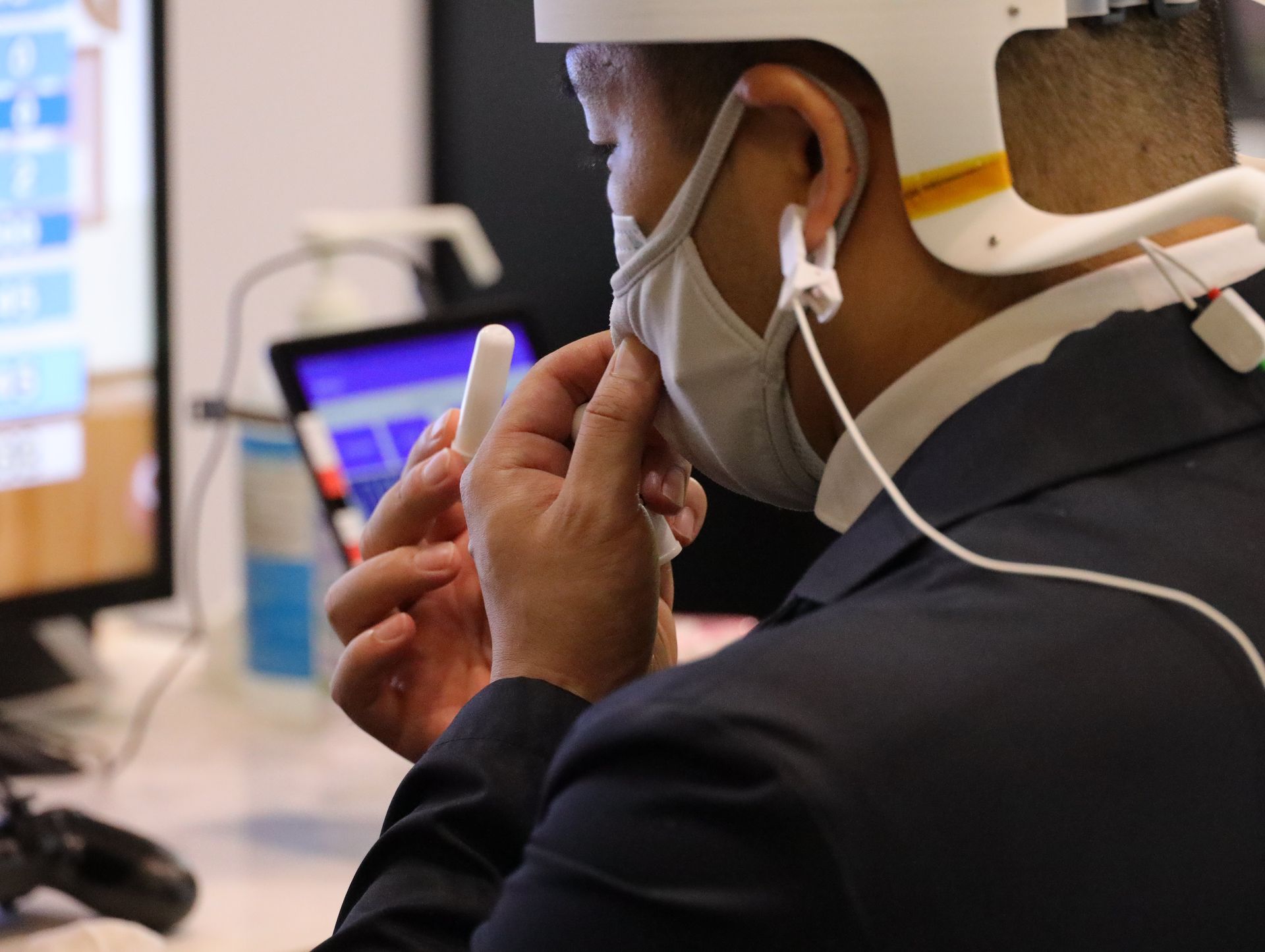 香りを嗅いでからプレイする